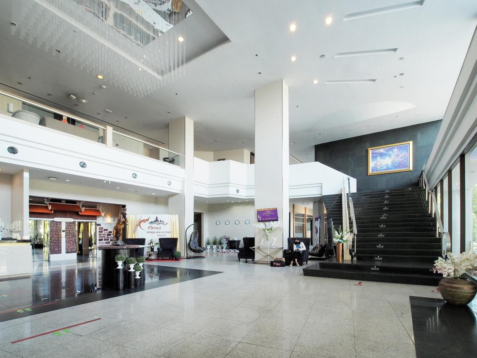 Fortune Hotel Korat- Sha Plus Nakhonratchasima Екстериор снимка
