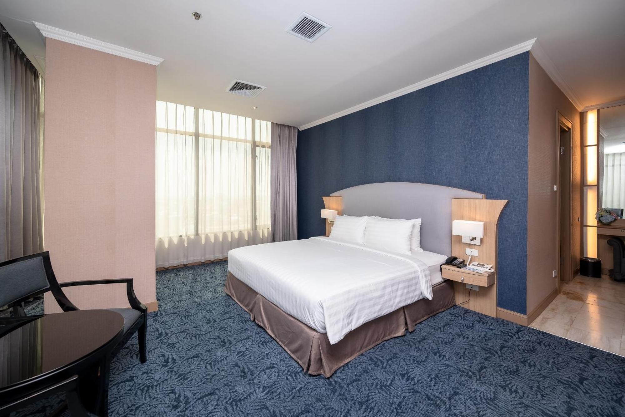 Fortune Hotel Korat- Sha Plus Nakhonratchasima Екстериор снимка