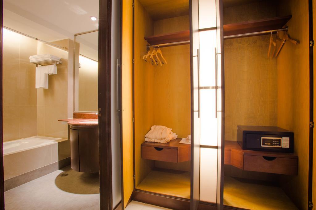 Fortune Hotel Korat- Sha Plus Nakhonratchasima Екстериор снимка