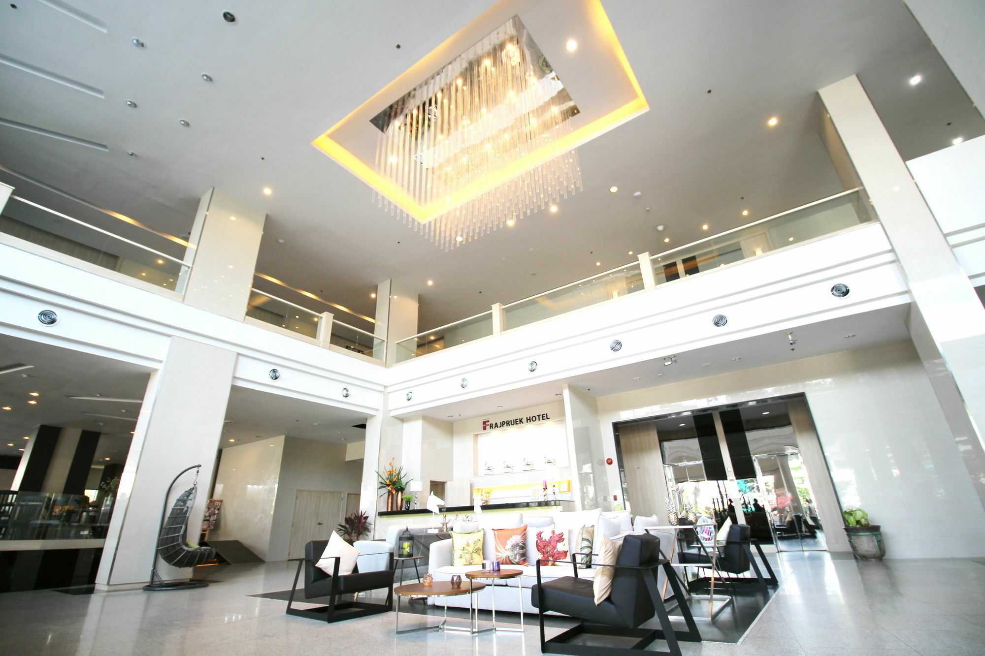 Fortune Hotel Korat- Sha Plus Nakhonratchasima Екстериор снимка